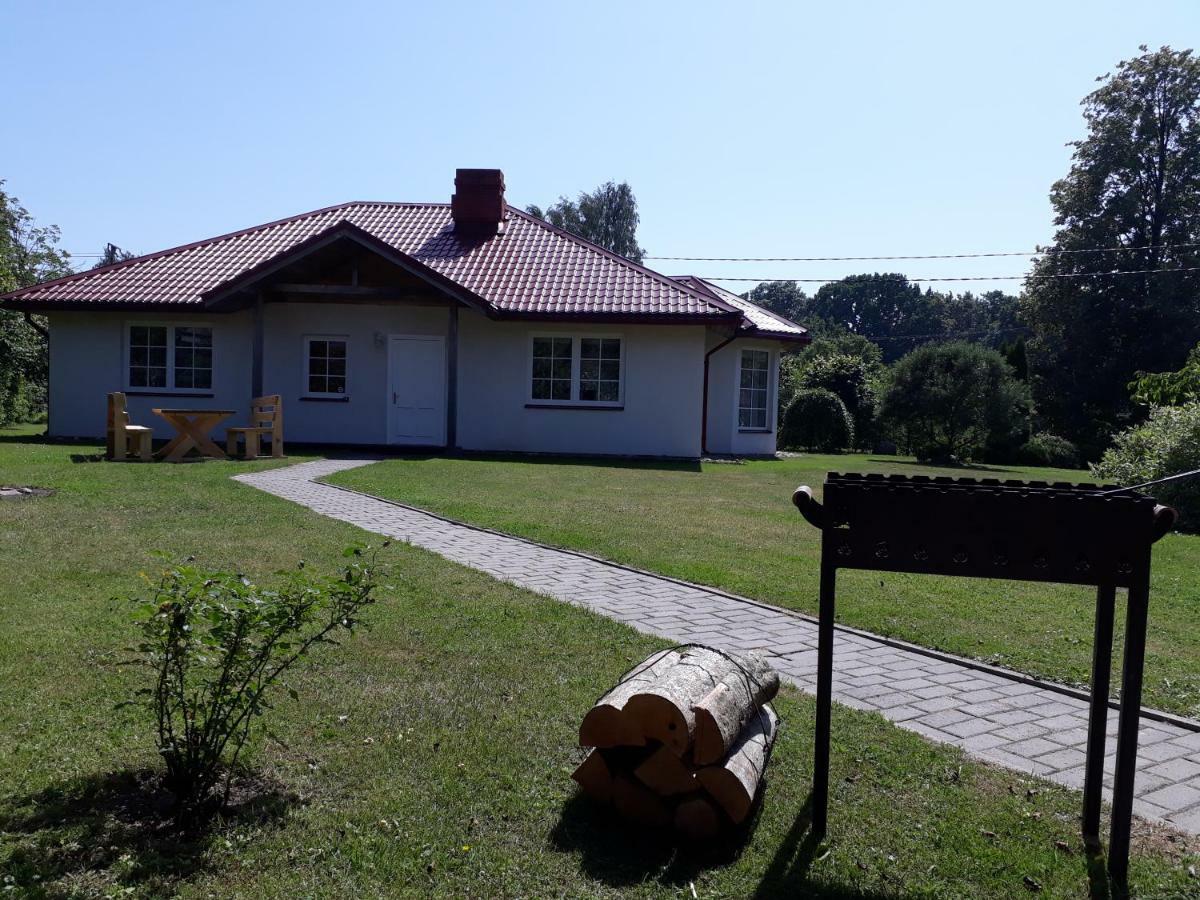 Willa Braleni Tūja Zewnętrze zdjęcie